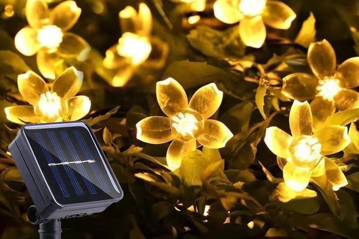 Outdoor Solar String Flower Lights Fairy Lights for Garden and Christmas Decoration
