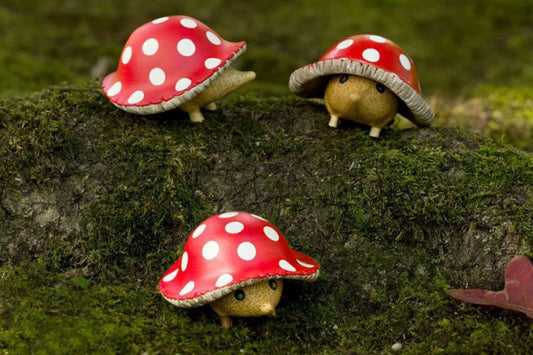 3pcs Resin Hedgehog Mushroom Figurine Resin Garden Ornament Outdoor Decor