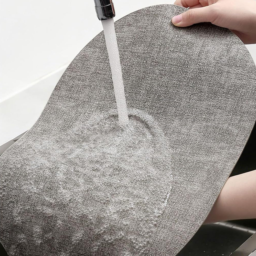 6Pcs Faux Leather Placemats Waterproof Heat Resistant Washable Table Mats for Dining Table
