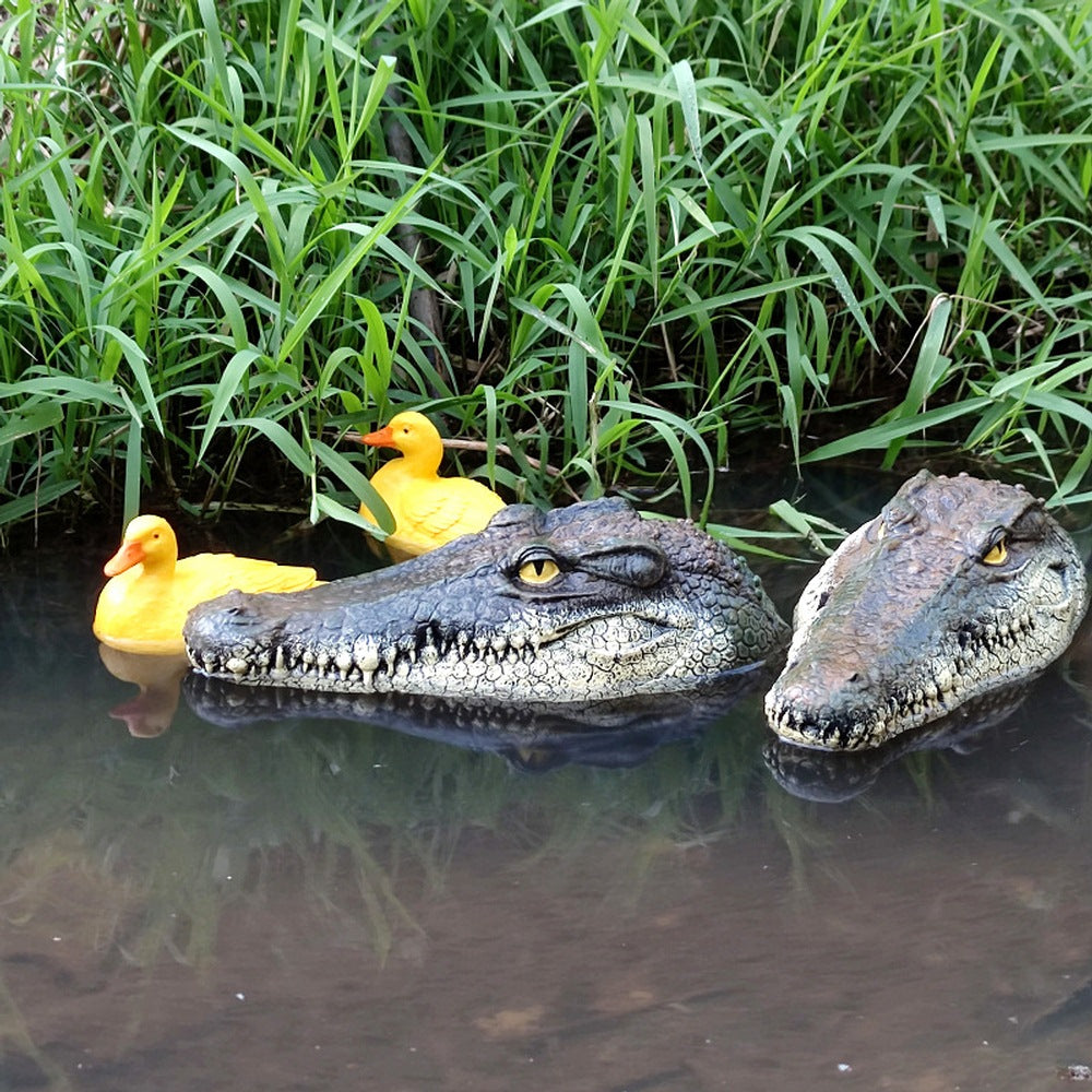 Realistic Floating Alligator Head Decoration for Pools and Ponds