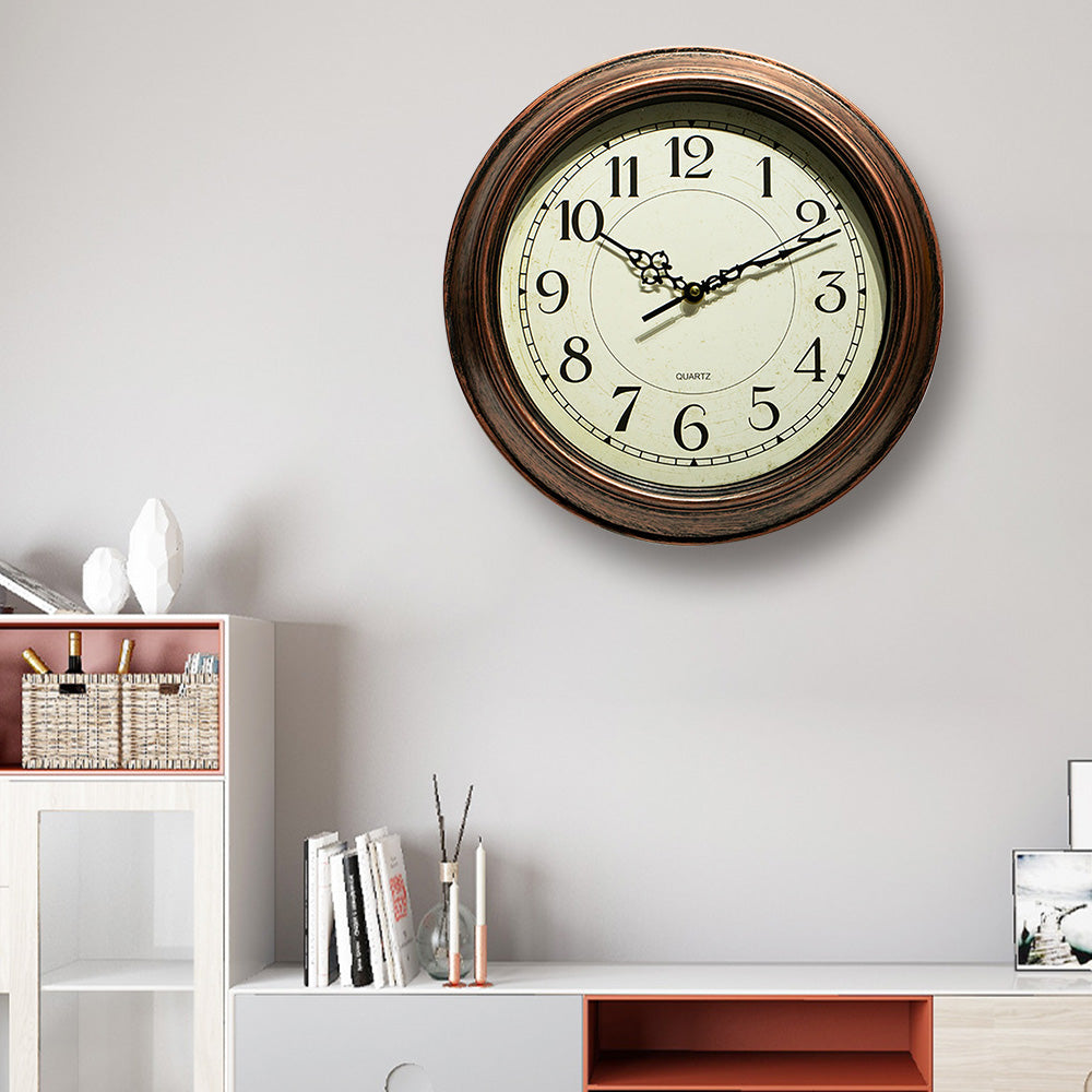 Silent Battery Powered Vintage Round Wall Clock
