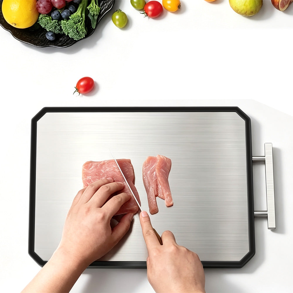 42x28cm Double Sided Titanium Alloy and Wheat Straw PP Cutting Board