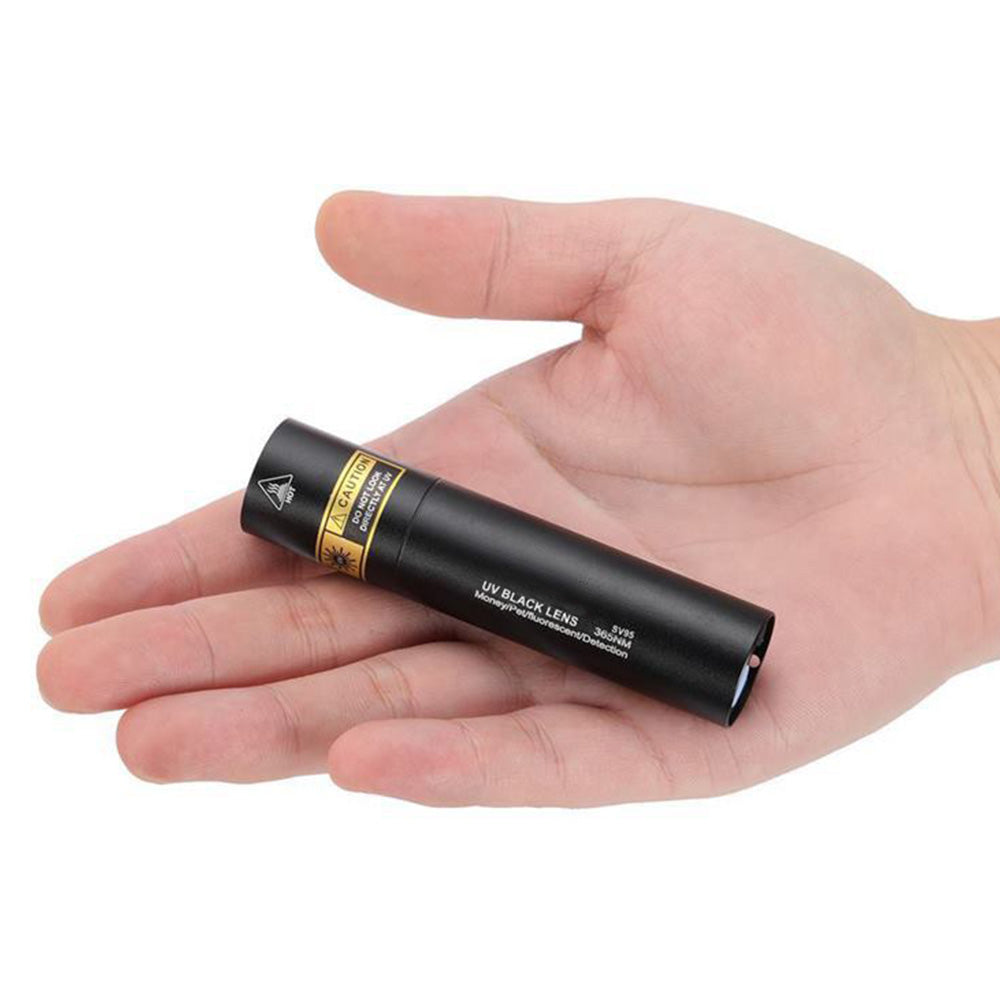 Zoomable 365nm UV Flashlight LED Scalable Clip Blacklight Flashlight for Pet Stain Detection