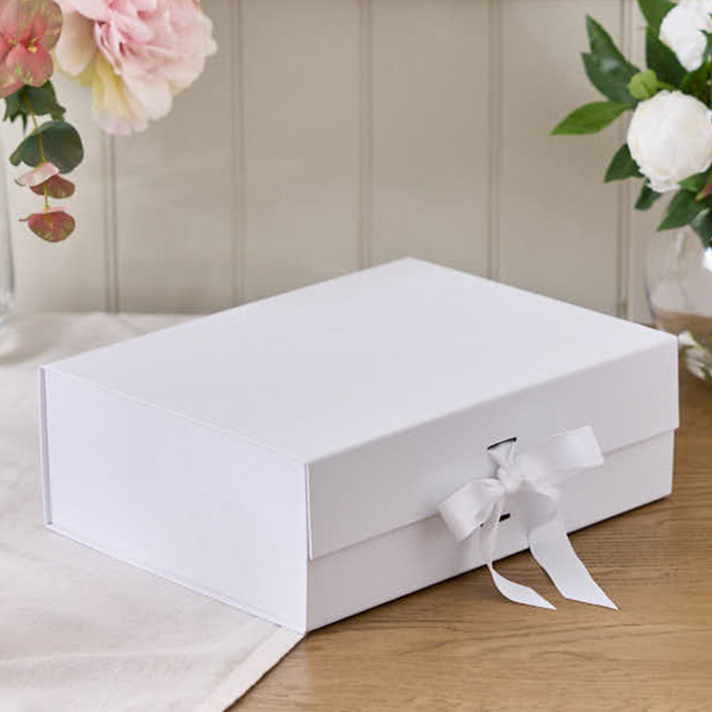 Luxury Foldable Gift Box with Easy Attached Lid and Ribbon-White