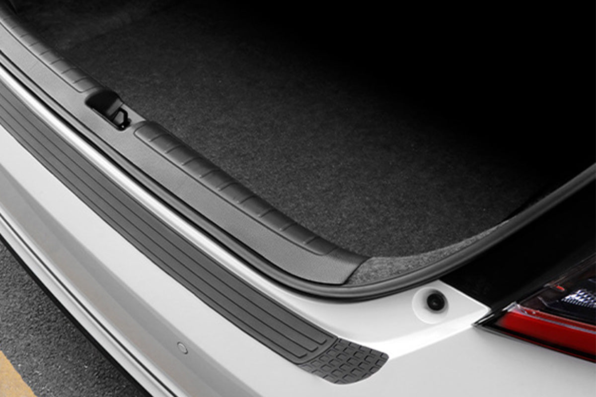 Universal Car Rear Bumper Protector Trim Anti Scratch Trunk Guard for Sedan SUV