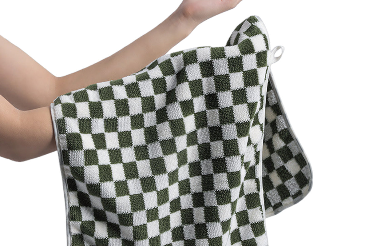 4 Piece Checkered Coral Fleece Towel Set Bath Face Towels