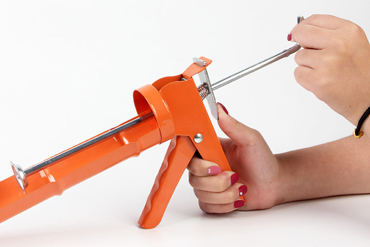 Manual Caulking Tool 10:1 Thrust Ratio No Drip Sealant Application Tool