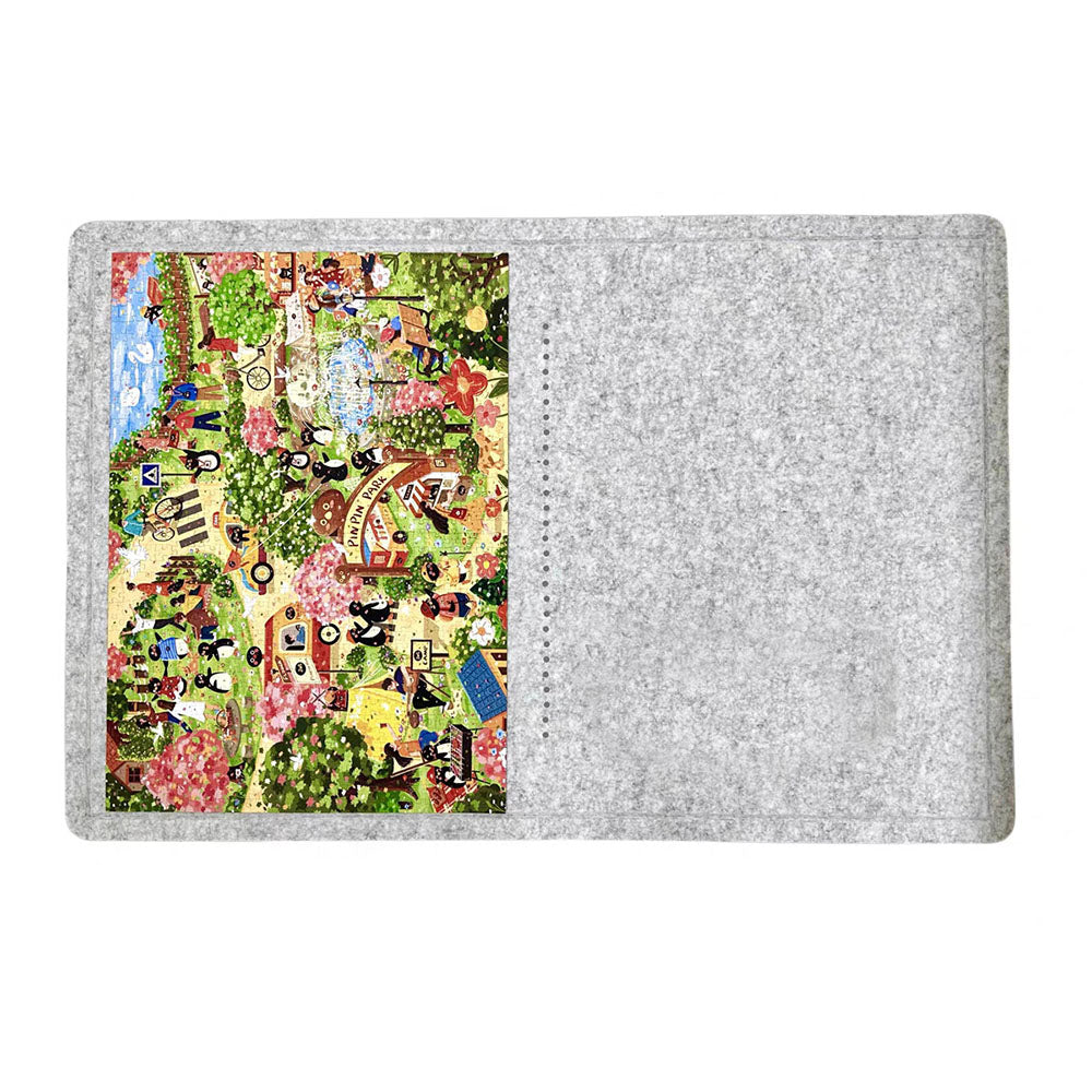 Foldaway Non-Slip Felt Puzzle Board for 500 and 1000-Piece Jigsaw Puzzle and Easy to Store and Organize