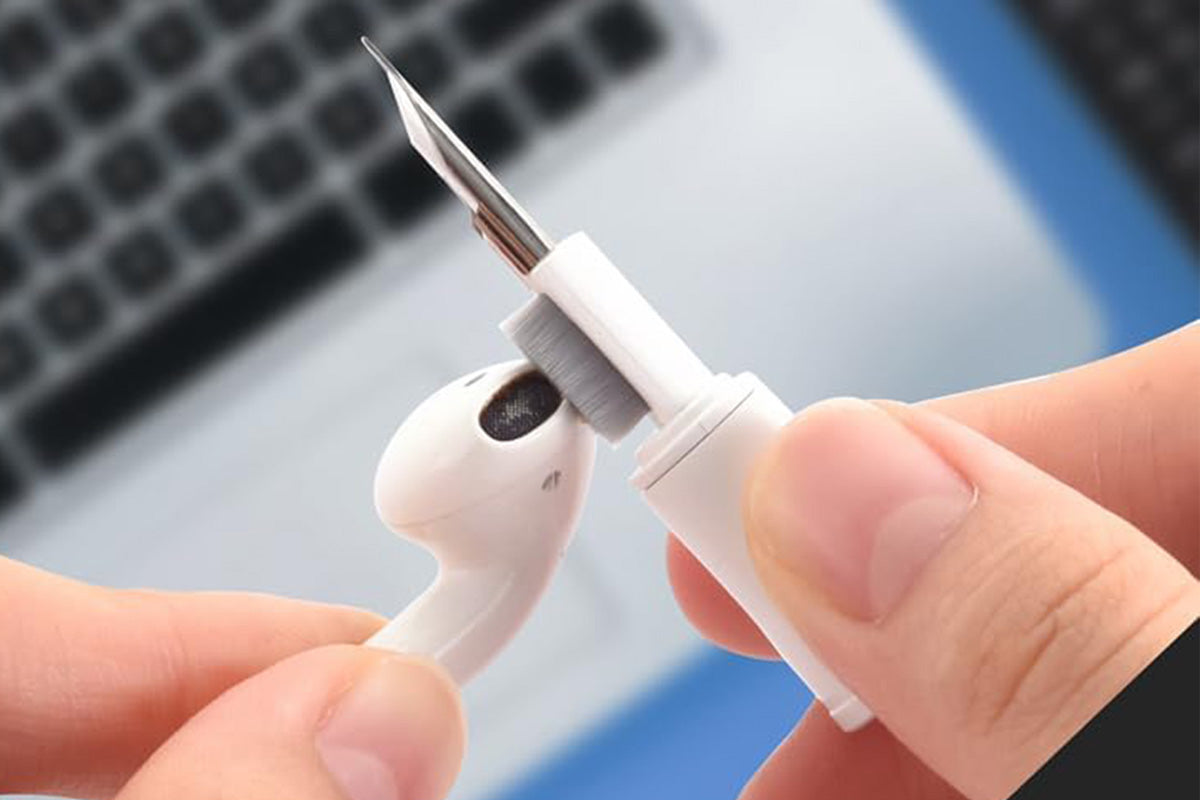 7-in-1 Bluetooth Headphone Cleaning Kit Multi-Function Earphone Maintenance Set