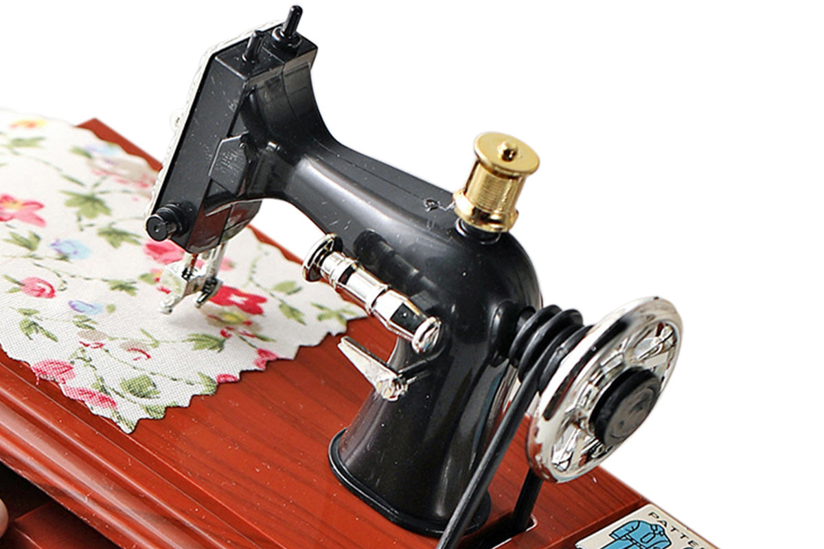 Retro Sewing Machine Music Box with Drawer Storage Desktop Decorative