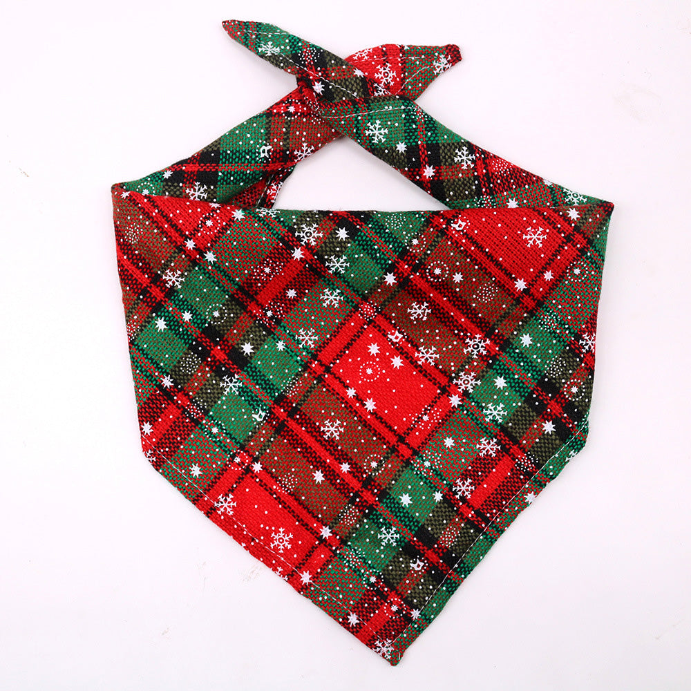 Snowflakes Christmas Dog Bandana Buffalo Plaid Pet Scarf Dog Triangle Bandana