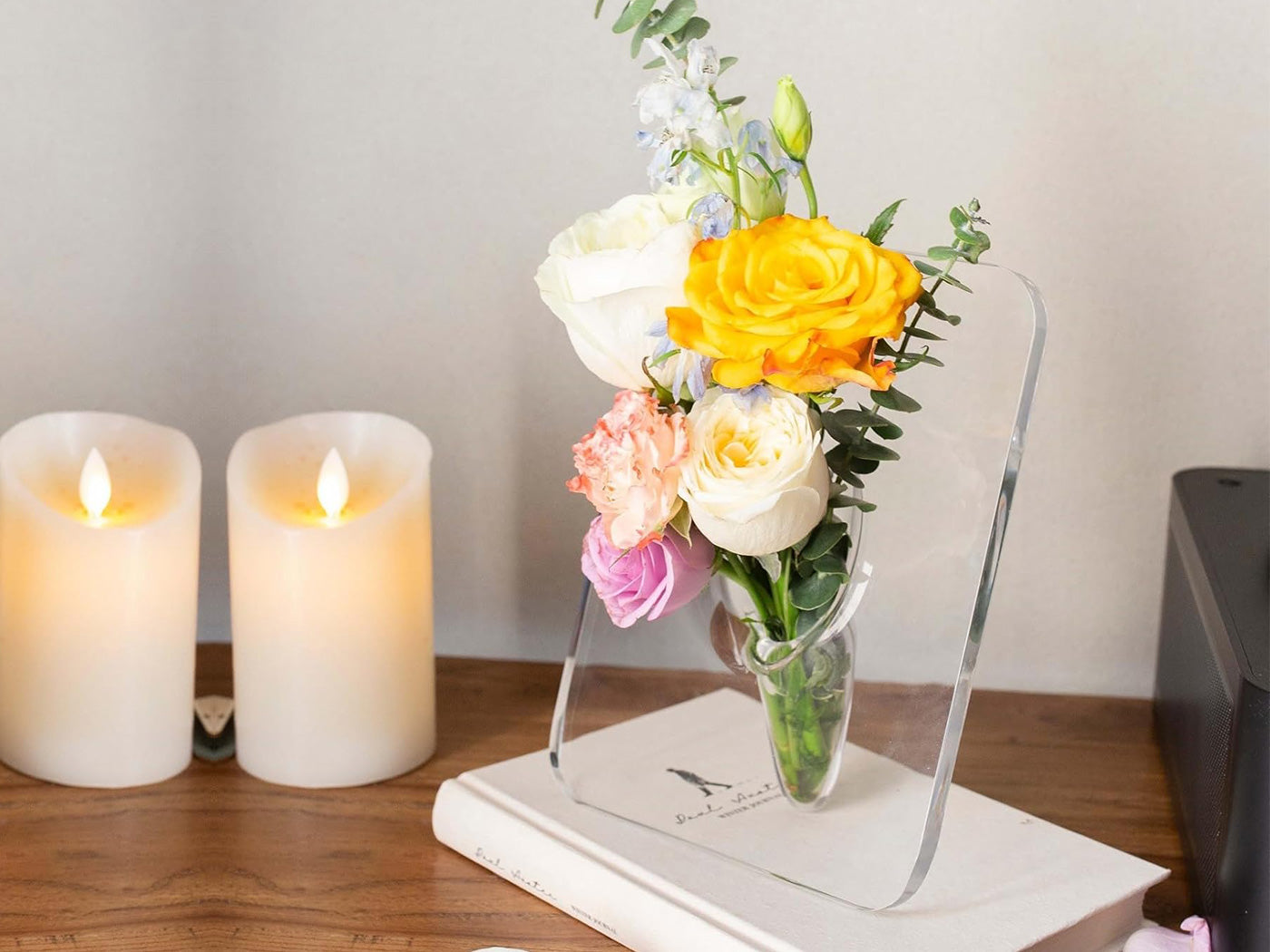 Clear Acrylic Photo Frame Shaped Flower Vase Picture Frame Vase