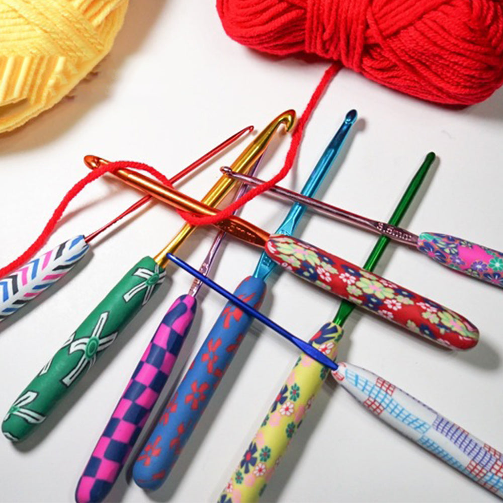 Colourful Soft Crochet Hook Set Ergonomic Handles Knitting Needles Sewing