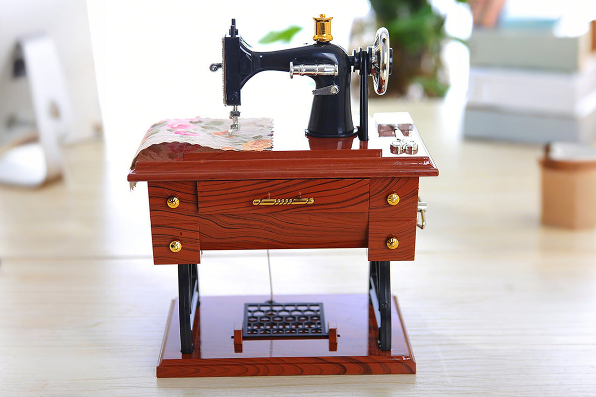Retro Sewing Machine Music Box with Drawer Storage Desktop Decorative