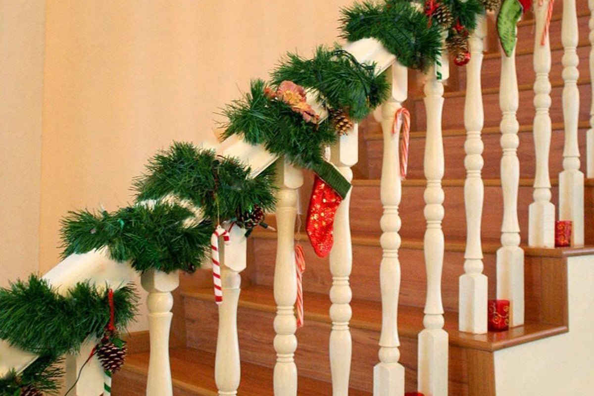 15 m Green Christmas Tinsel Garland for Holiday Party and Home Decoration