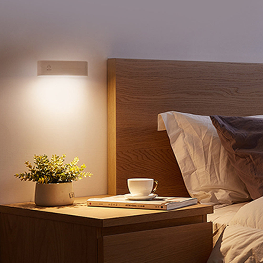 Battery Operated Wall Sconce Wooden kidic Night Light Rotatable Cordless Wall Lamp