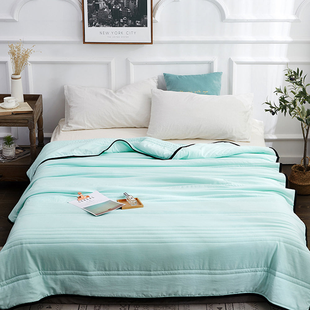 100% Polyester Summer Cooling Quilt Air Condition Thin Quilt