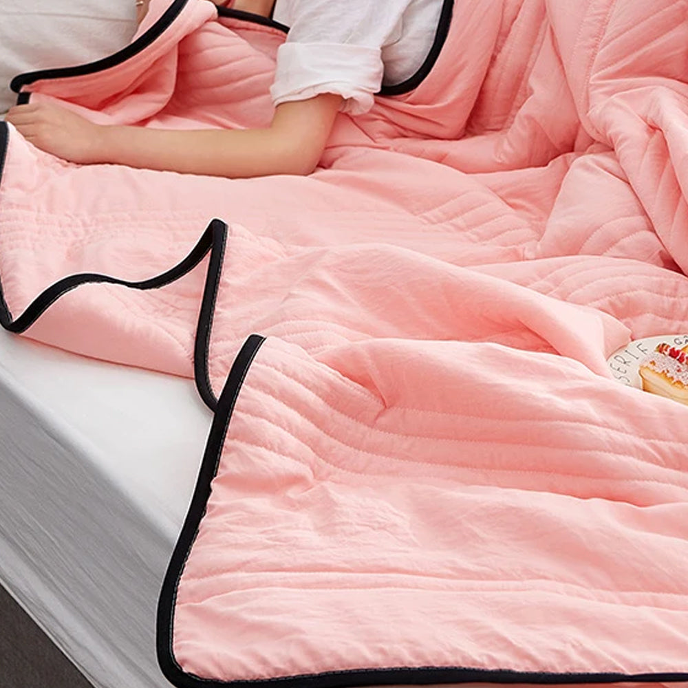 100% Polyester Summer Cooling Quilt Air Condition Thin Quilt
