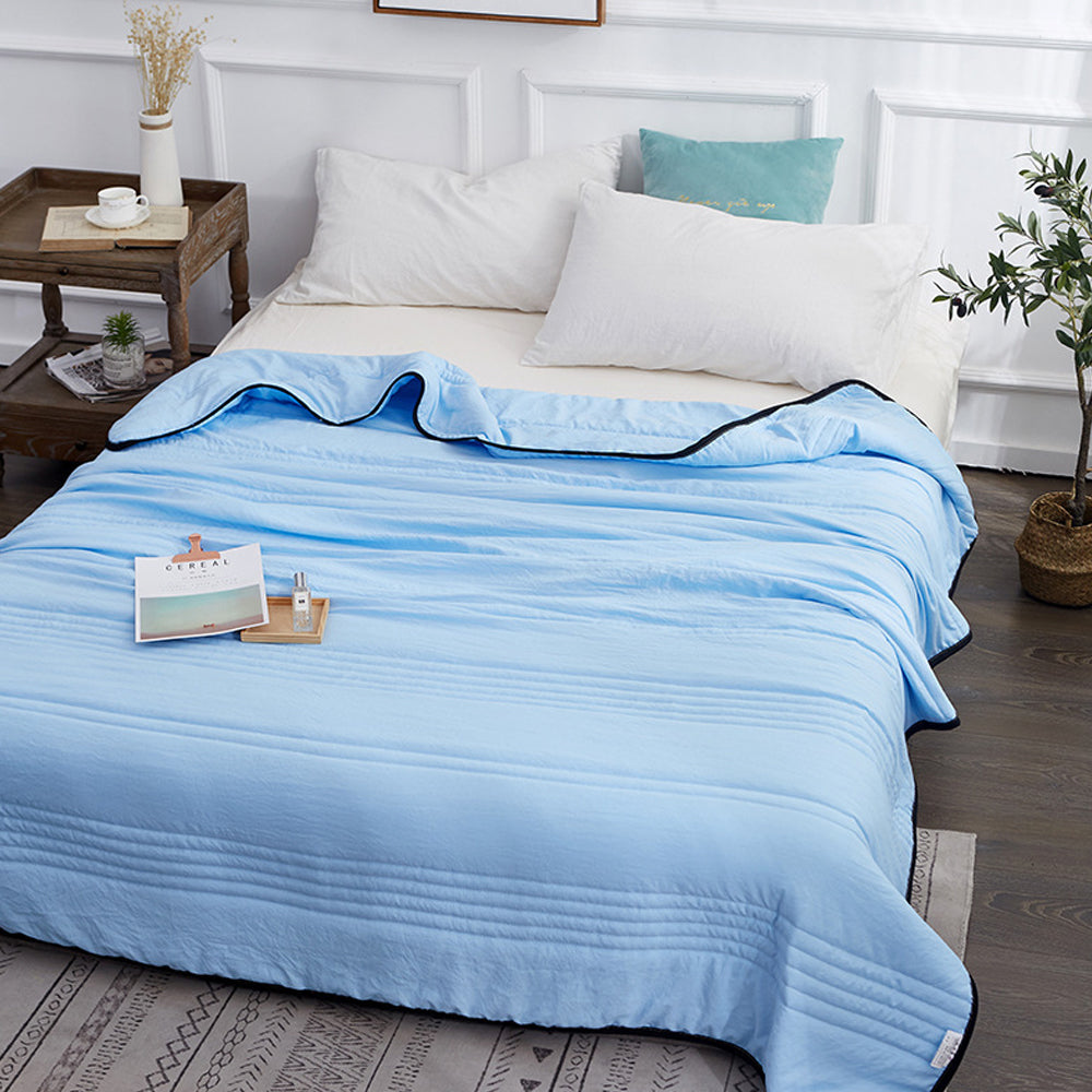 100% Polyester Summer Cooling Quilt Air Condition Thin Quilt