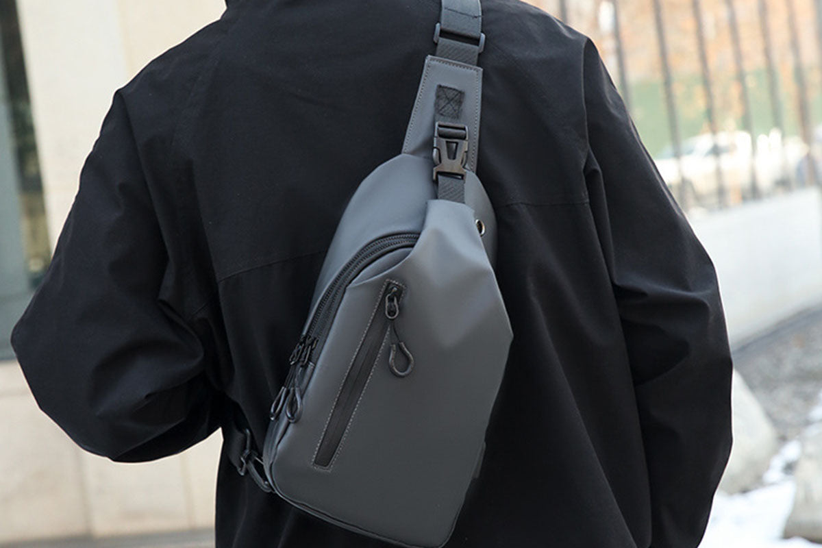 Water-Resistant Sling Bag Anti-Theft Chest Pack Crossbody Backpack with USB Charging Port and Headphone Hole