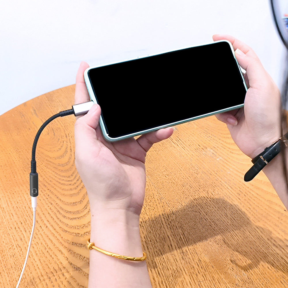 USB Type C to 3.5mm Female Headphone Jack Adapter