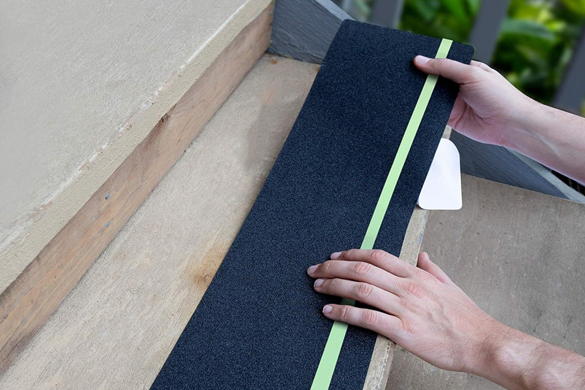Peel and Stick Stair Treads for Wooden Steps Outdoor Anti Slip Traction Tape