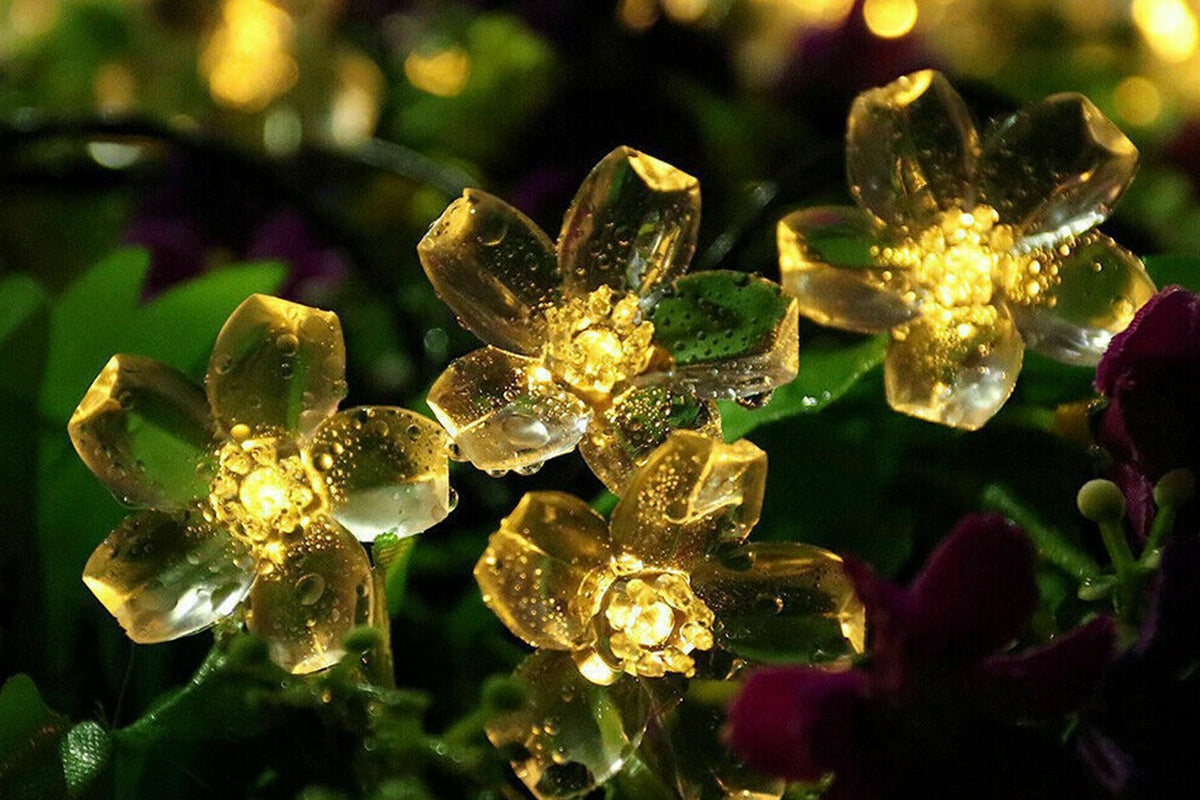 Outdoor Solar String Flower Lights Fairy Lights for Garden and Christmas Decoration