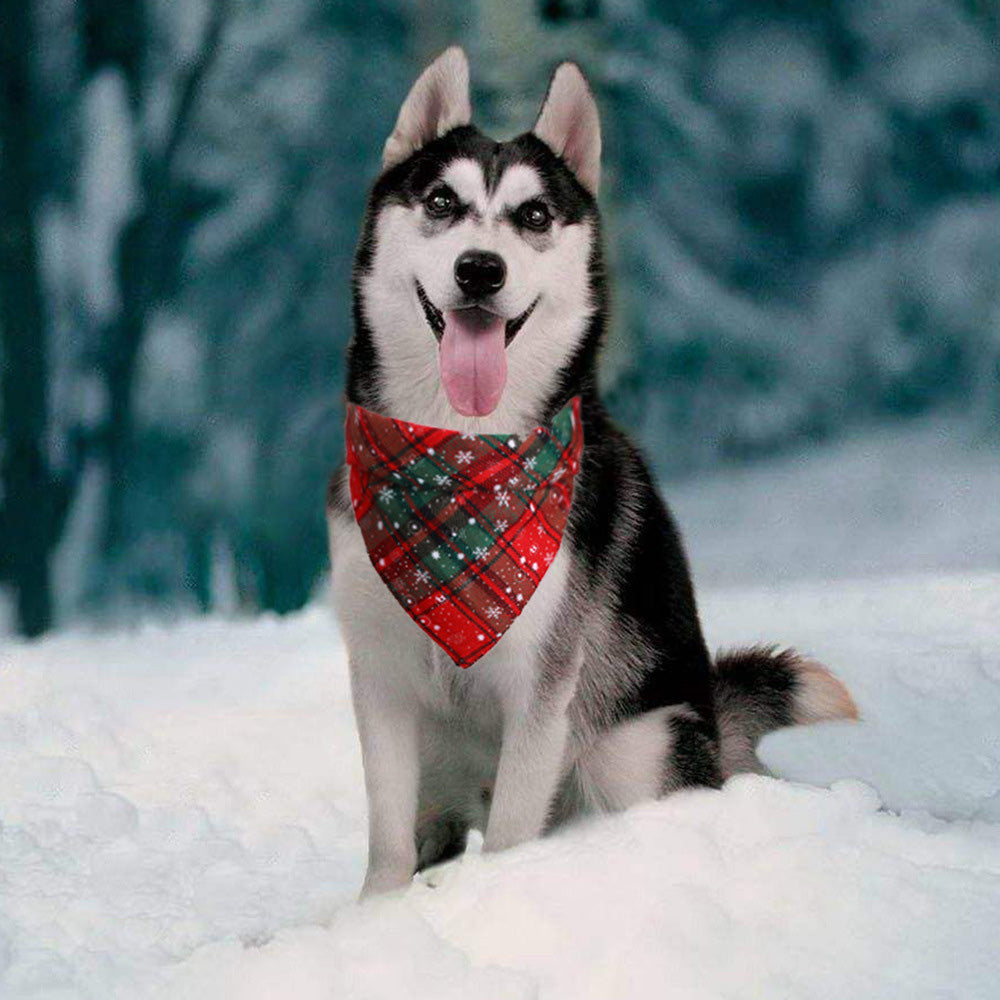 Snowflakes Christmas Dog Bandana Buffalo Plaid Pet Scarf Dog Triangle Bandana