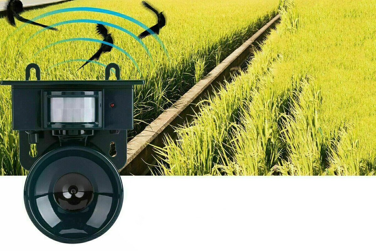Solar Ultrasonic Bird Repeller Animal Repellent Outdoor for Raccoon Skunk Deer
