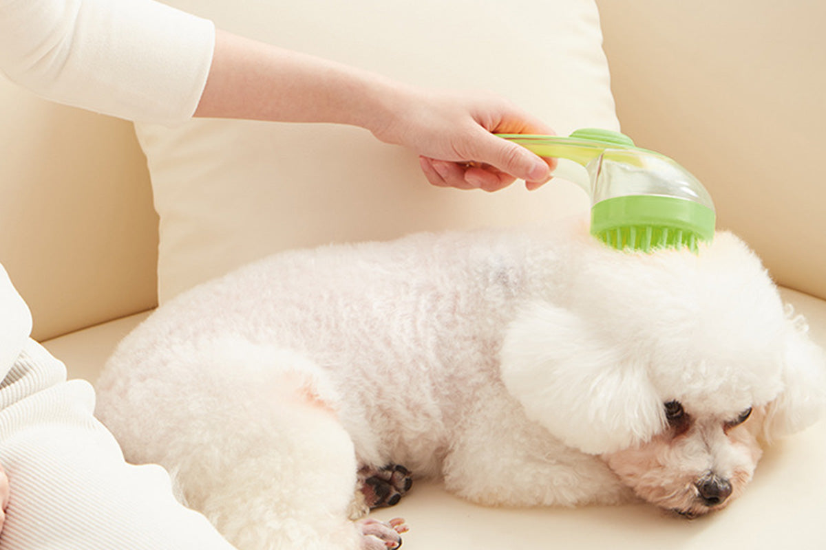 2 In 1 Dog Bath Brush With Built In Shampoo Dispenser Dog Shampoo Brush Bubble Maker
