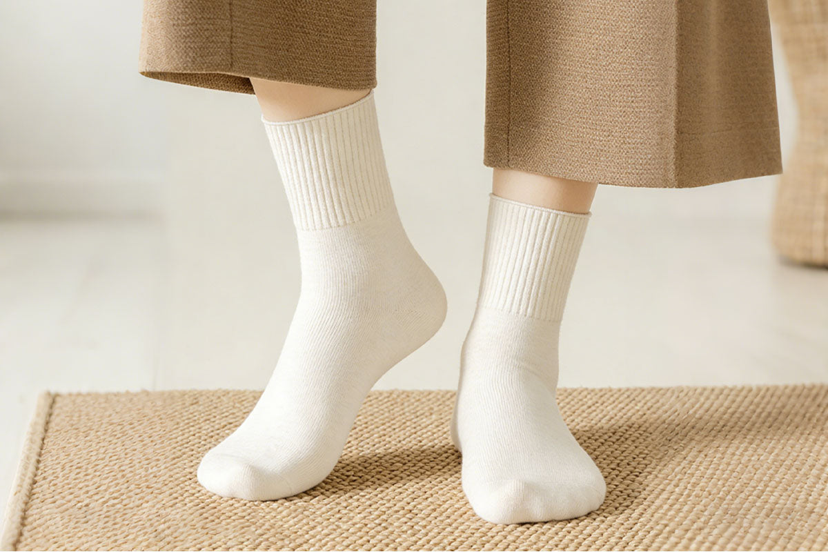 3 Pairs Moisturizing Socks for Dry Cracked Heel Treatment
