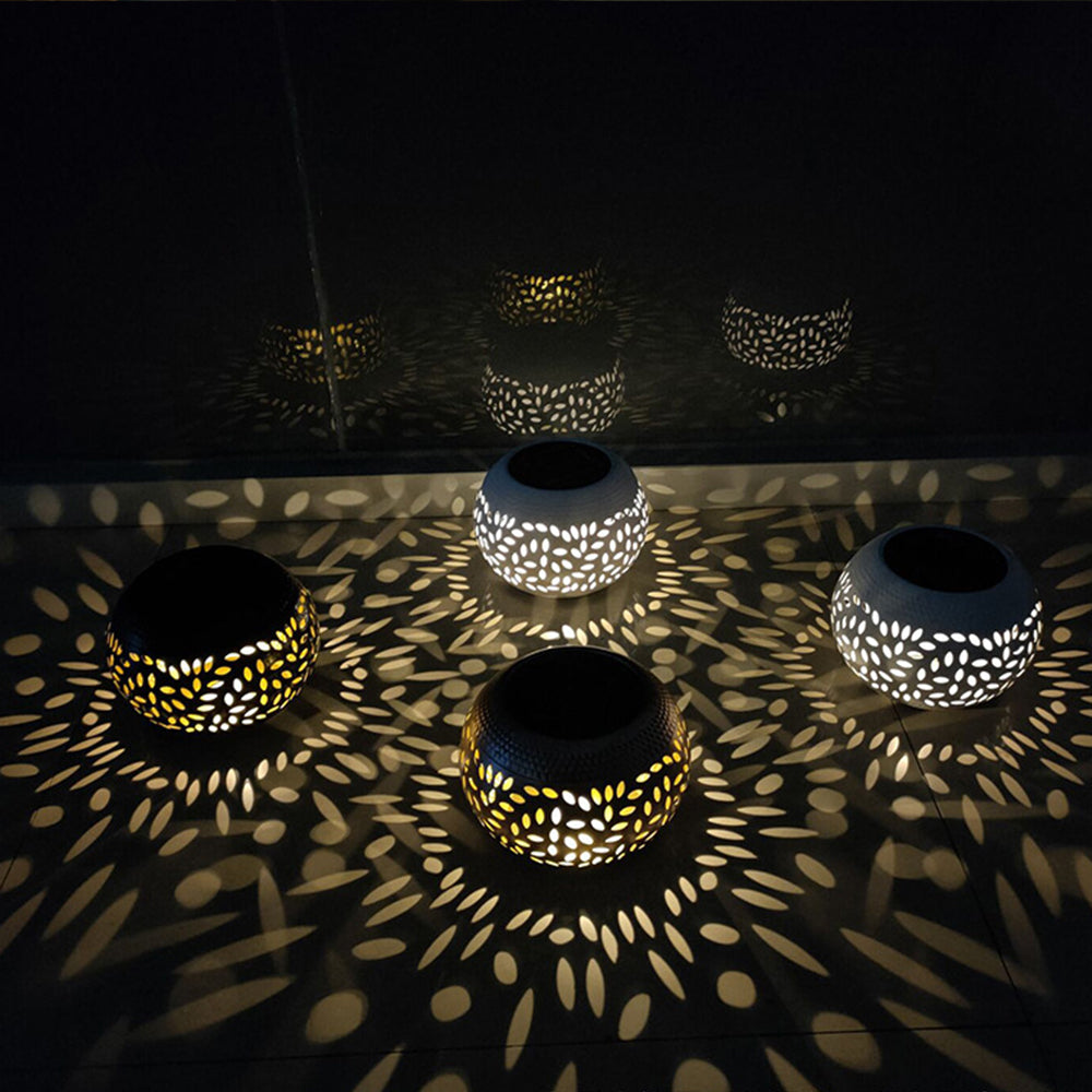 2Pcs Hollowed Shadow Outdoor Solar Lamp