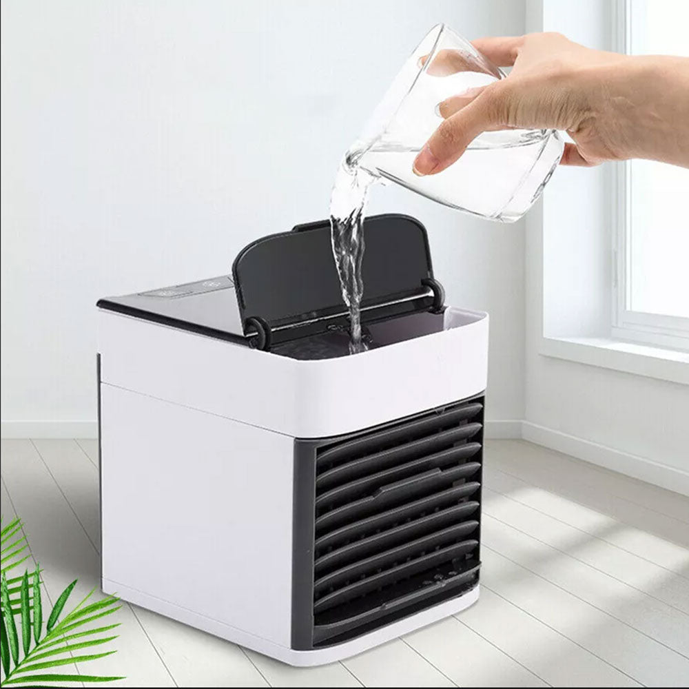 17x17x17CM Portable Cooling Fan Mini Air Conditioner Humidifier Desk USB Fan
