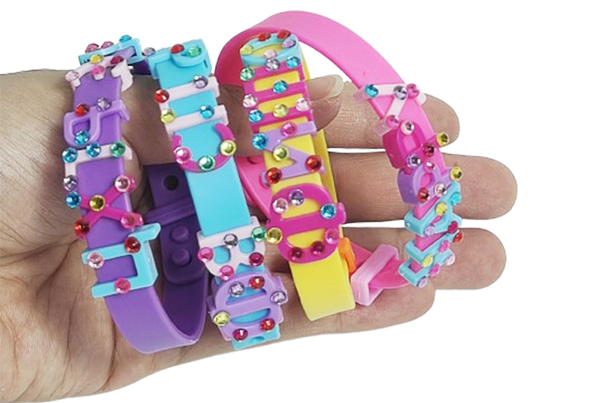 DIY Friendship Bracelet Kit Cool Maker Bracelet Maker with Charm and Stickers
