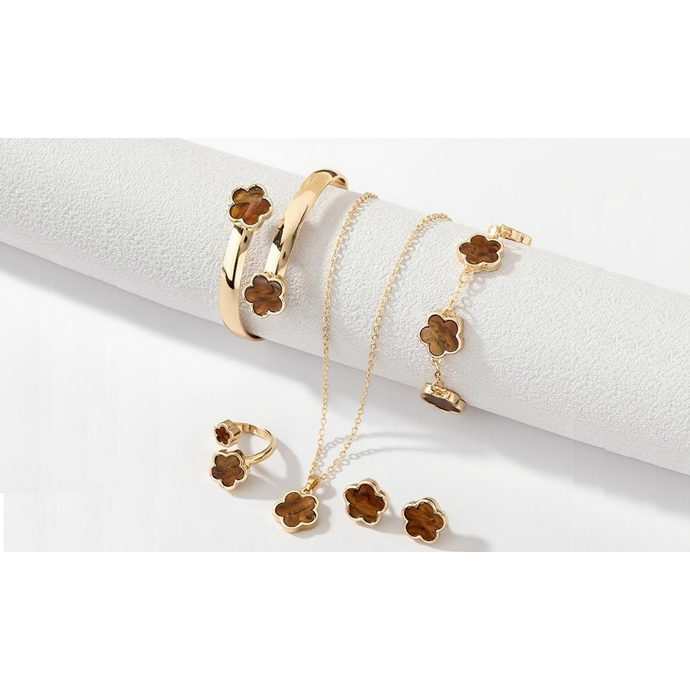 Five-Leaf Clover Jewelry Set with Necklace Bracelet Ring Earrings Gift for Women
