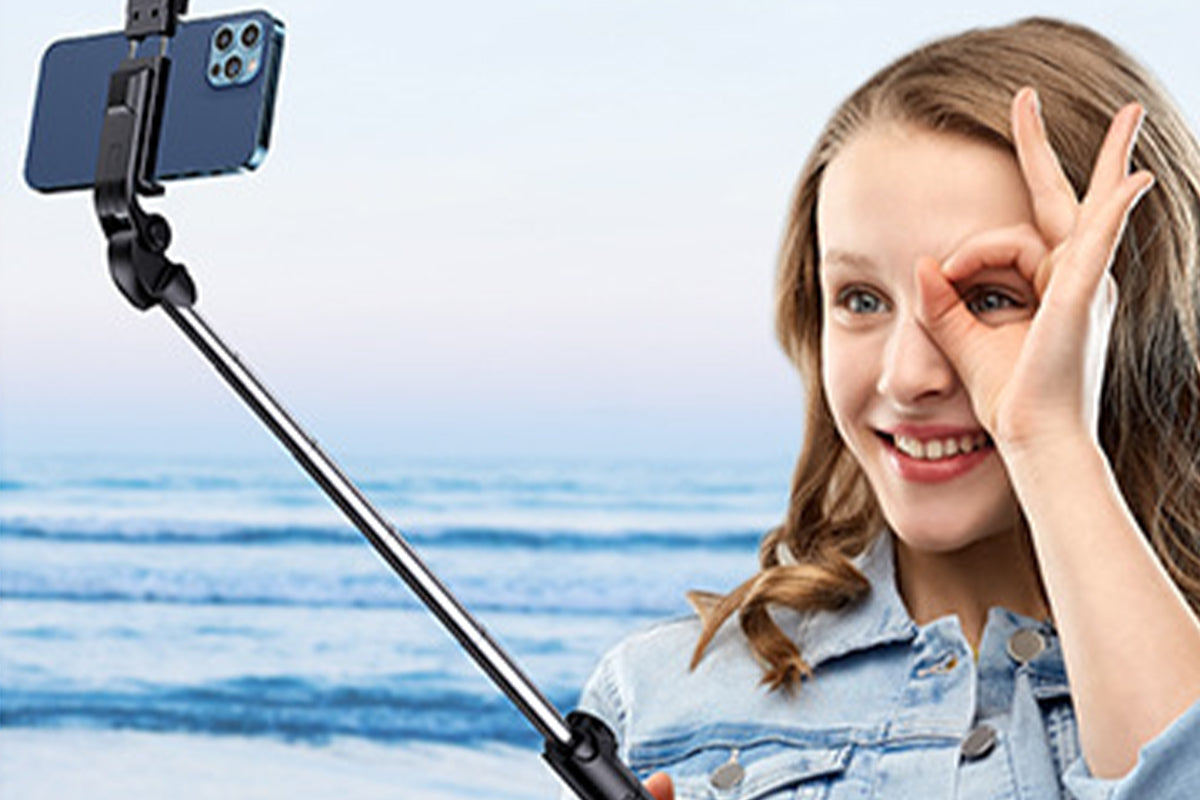 2Pcs Bluetooth Selfie Stick-Black and White