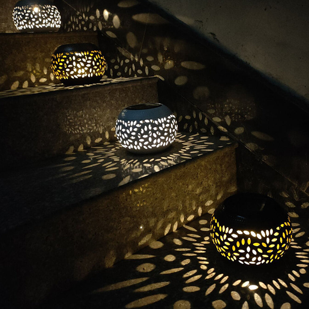 2Pcs Hollowed Shadow Outdoor Solar Lamp