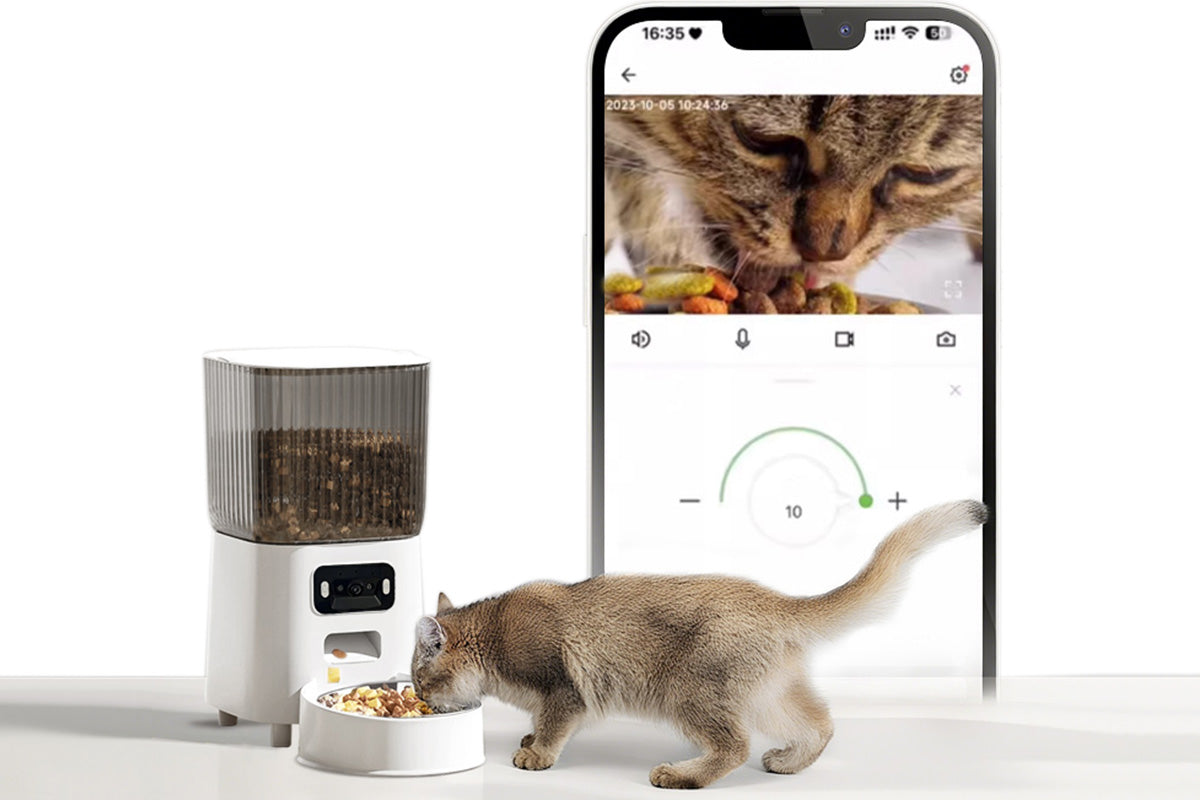 5L Automatic Pet Feeder with Camera and Dual Band WiFi White