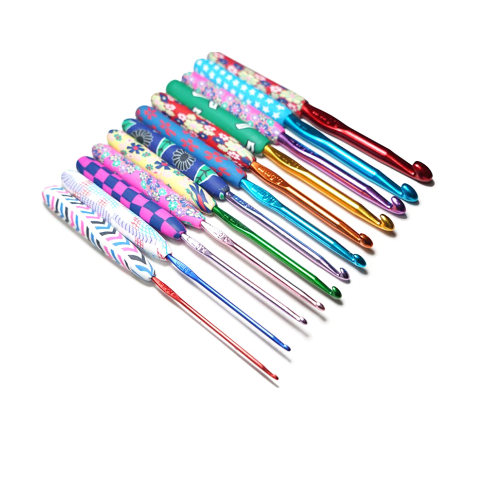 Colourful Soft Crochet Hook Set Ergonomic Handles Knitting Needles Sewing