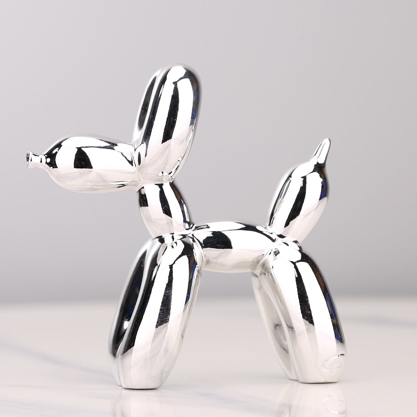 Electroplated Silver Resin Balloon Dog Statues Cute Home Decor Ornaments