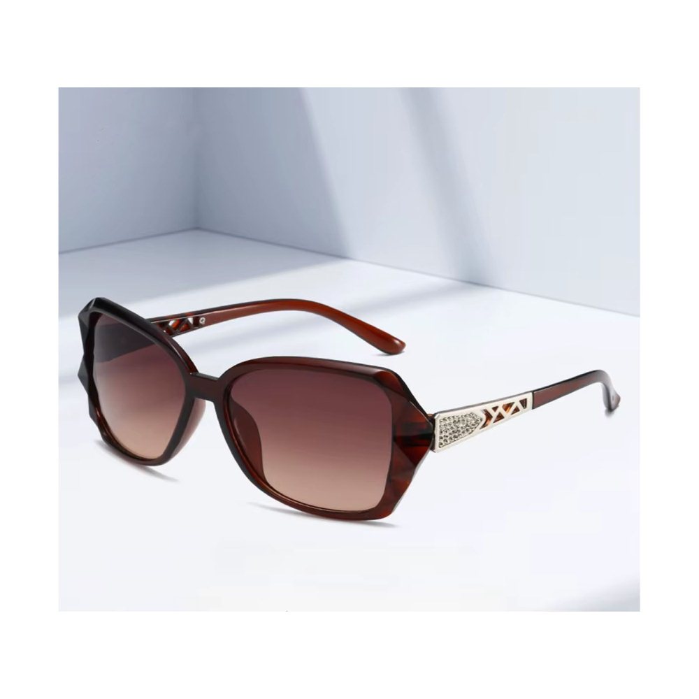 Fashionable Square-shaded Sunglasses for Women