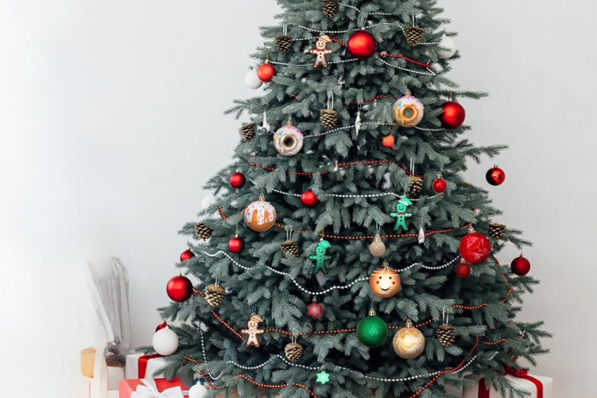 42-Piece Christmas Tree Decorations Ornament Set
