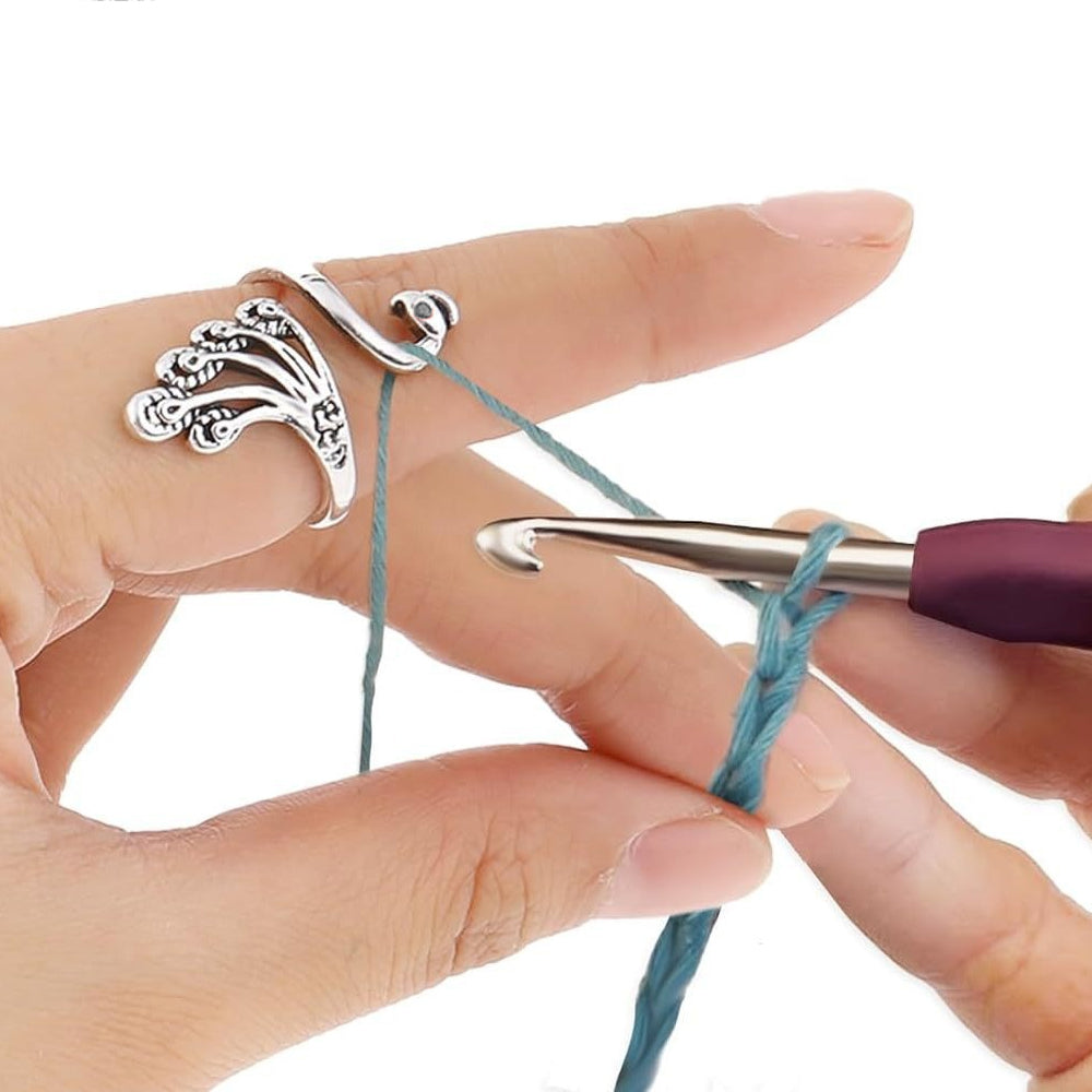 2Pcs Peacock Ring Adjustable Crochet Knitting Loop Accessories