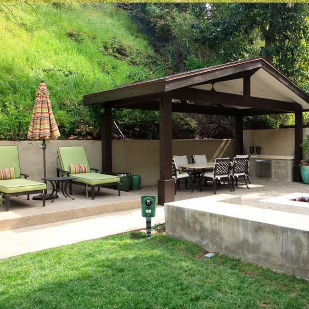 Ultrasonic Animal Repeller for Outdoor