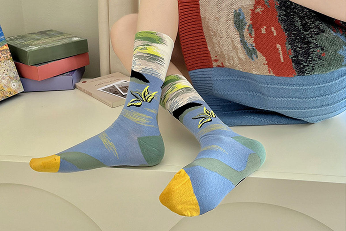 4 Pairs Women Novelty Crew Socks