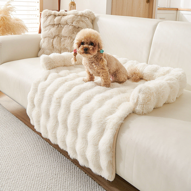Fluffy Faux Rabbit Fur Pet Sofa Mat Raised Surround Bolster for Dogs Cats Pet Bed Sofa Protector
