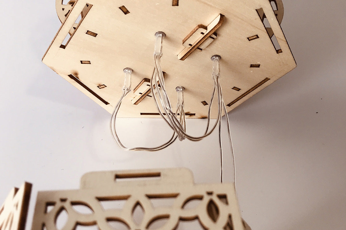 Christmas Wooden Lantern – Decorative Carved Hollow LED Night Light for Holiday Home Decor