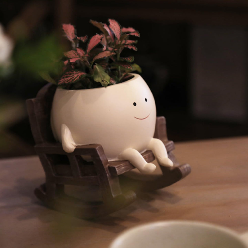 Smiley Face Resin Rocking Chair Pot for Indoor Outdoor Plants