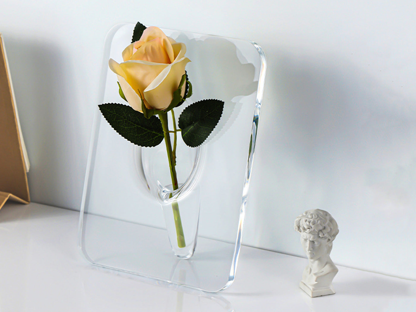 Clear Acrylic Photo Frame Shaped Flower Vase Picture Frame Vase