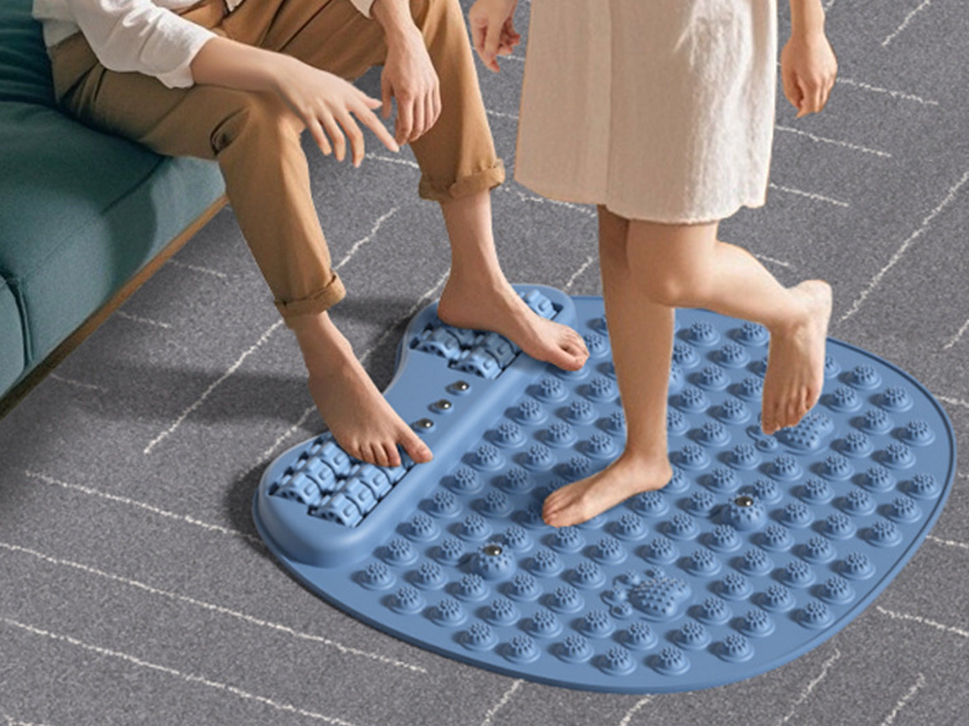 Foot Massage Acupressure Mat with Foot Roller Acupressure Foot Massager